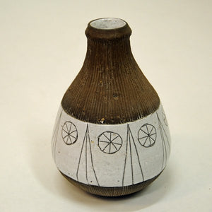 Ceramic vase 14 cmH, Rolf Hansen - Norway